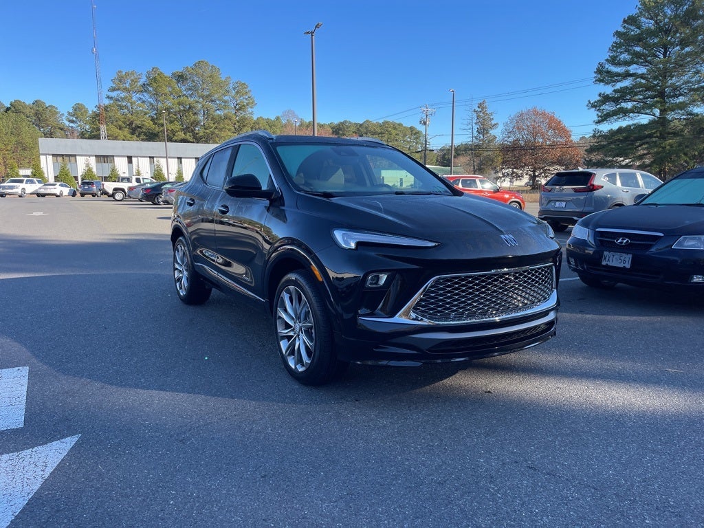 2025 Buick Encore GX Avenir ** Pohanka Certified 10 Year / 100,000 **