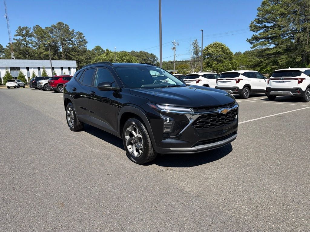 2025 Chevrolet Trax LT Ethos Bal of Fact + 12/12 Cert