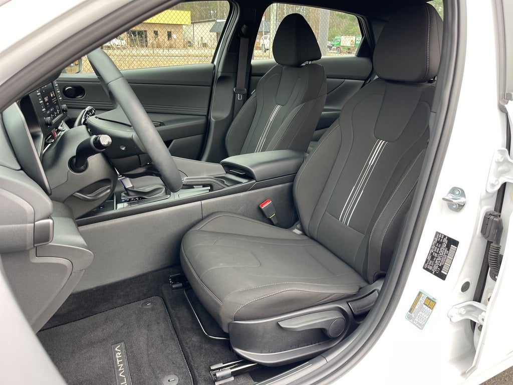 2025 Hyundai Elantra SEL Sport Pohanka Certified 10YR 100K