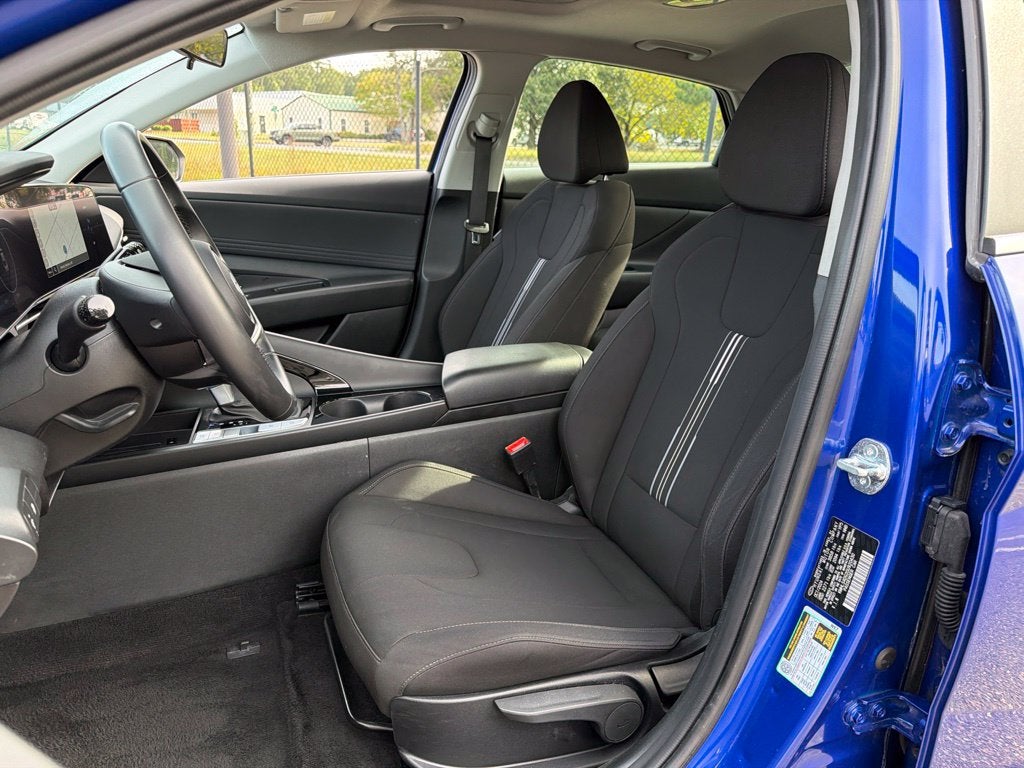 2025 Hyundai Elantra SEL Convenience Ethos 12/12 Cert
