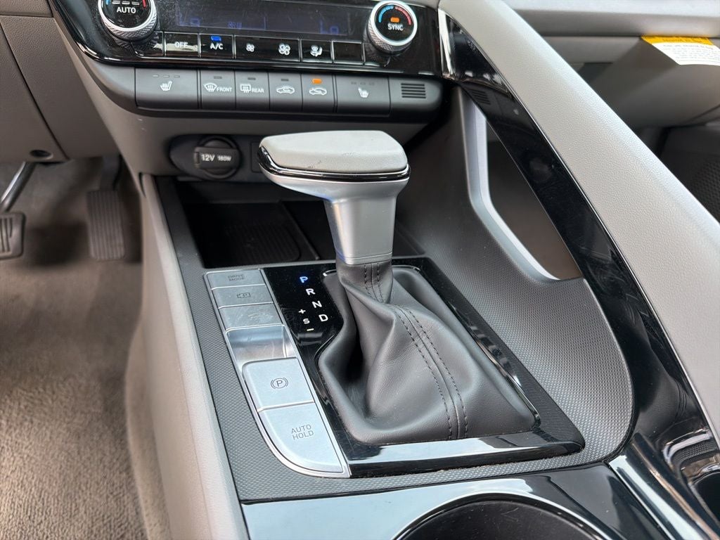 2025 Hyundai Elantra SEL Convenience Ethos Bal of Fact + 12/12 Cert