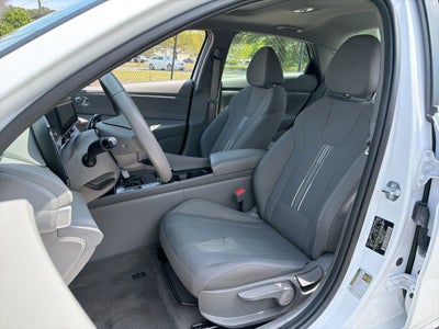 2025 Hyundai Elantra SEL Convenience Ethos Bal of Fact + 12/12 Cert