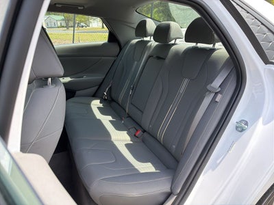 2025 Hyundai Elantra SEL Convenience Ethos Bal of Fact + 12/12 Cert