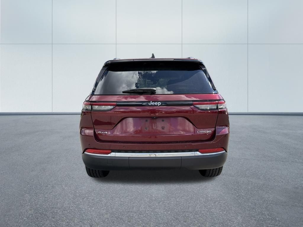 2023 Jeep Grand Cherokee Laredo