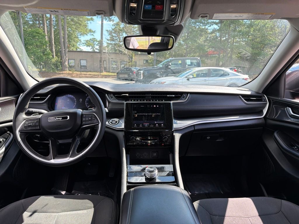 2023 Jeep Grand Cherokee Laredo