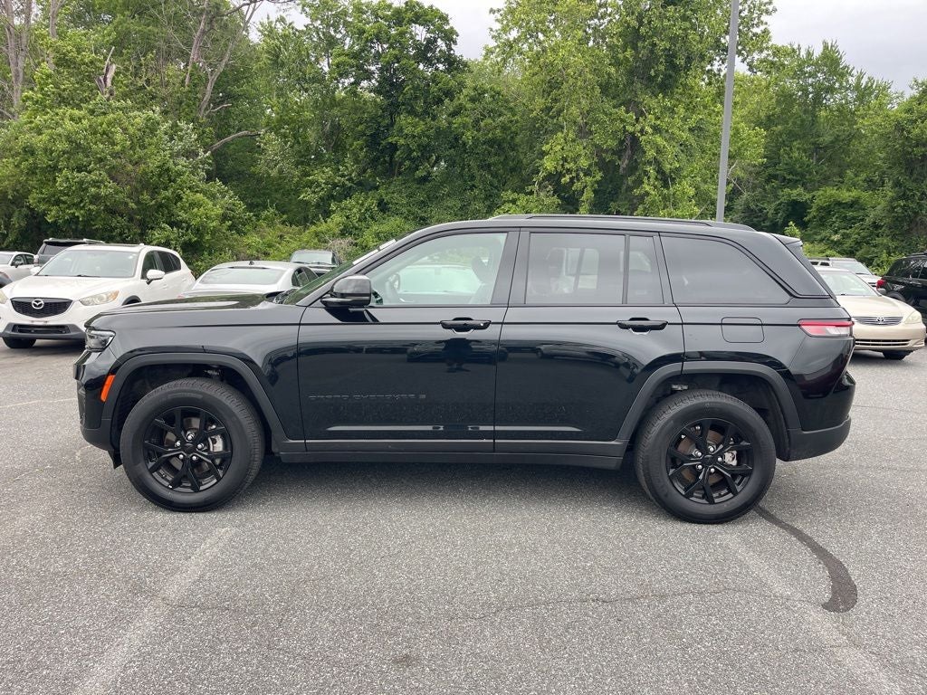 2025 Jeep Grand Cherokee Altitude