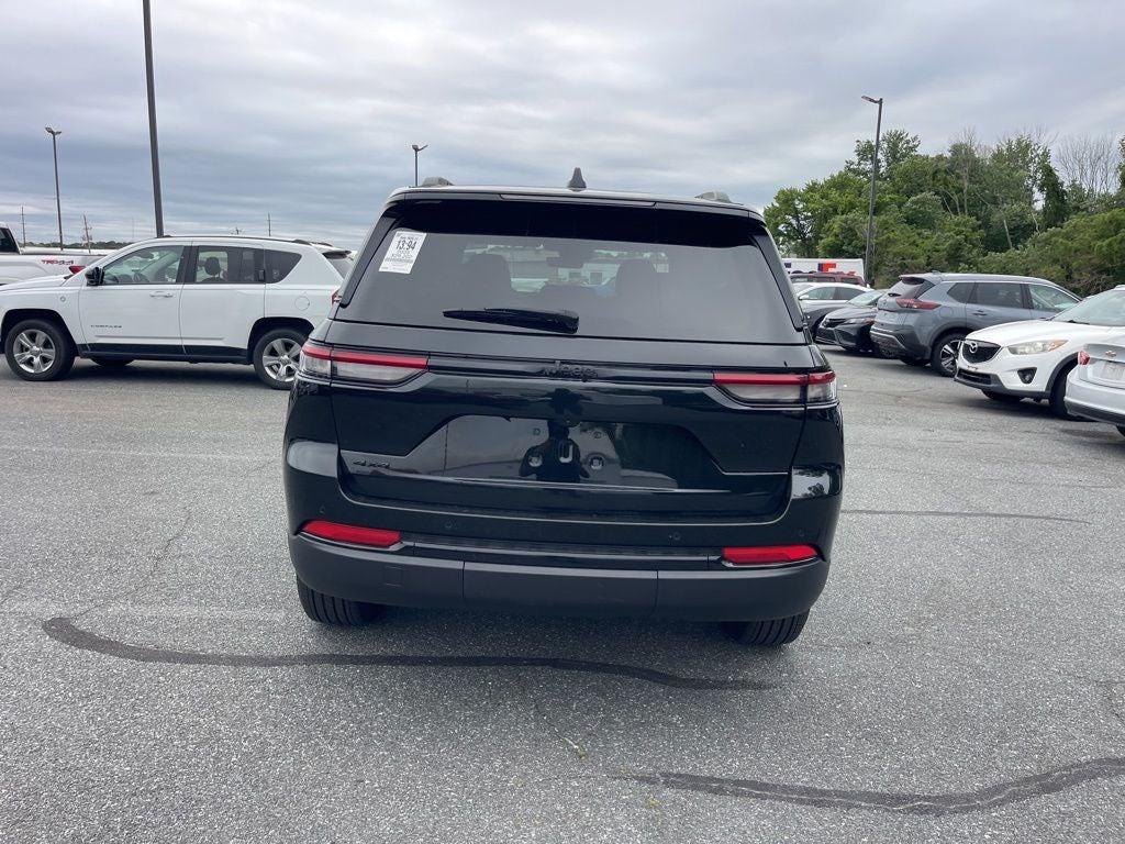 2025 Jeep Grand Cherokee Altitude