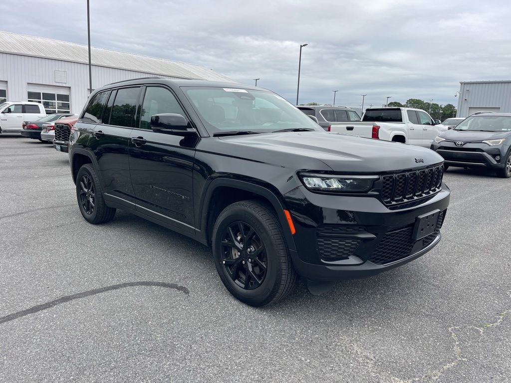 2025 Jeep Grand Cherokee Altitude