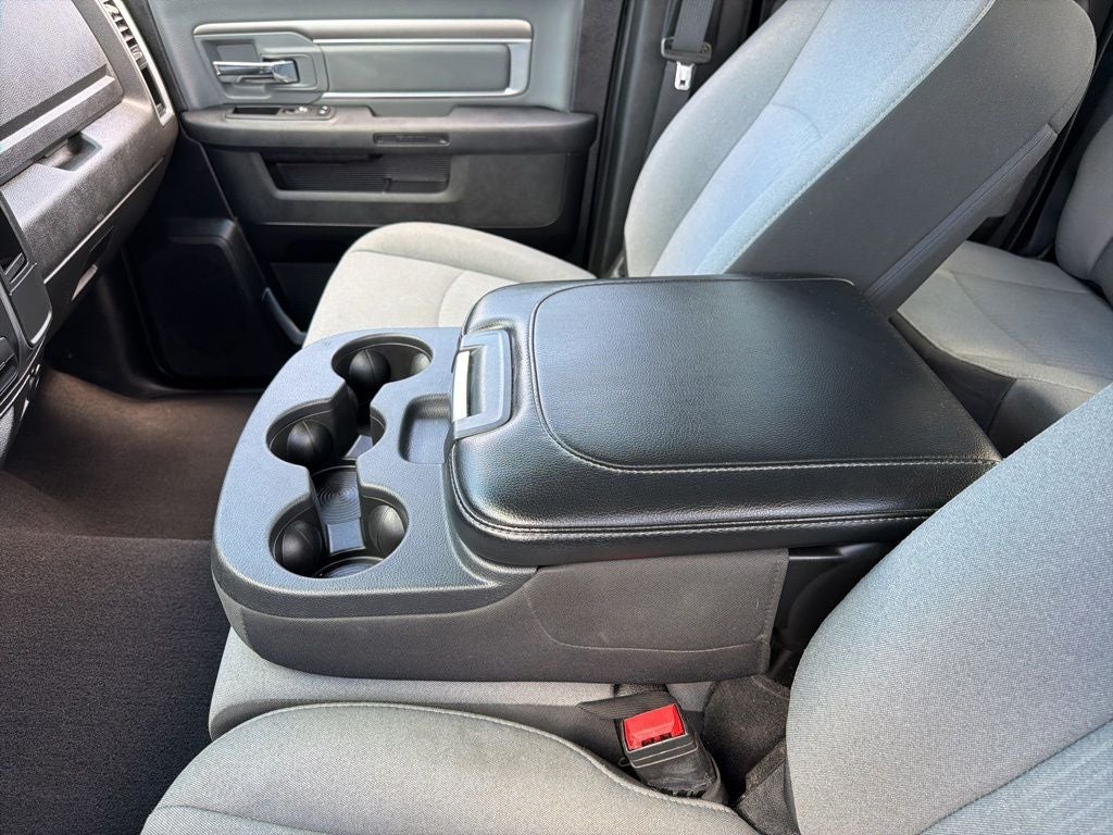 2024 RAM 1500 Classic SLT