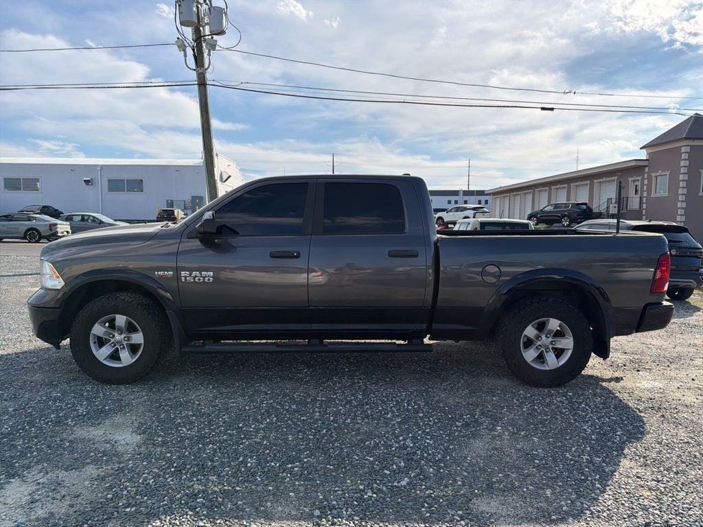 2017 RAM 1500 SLT