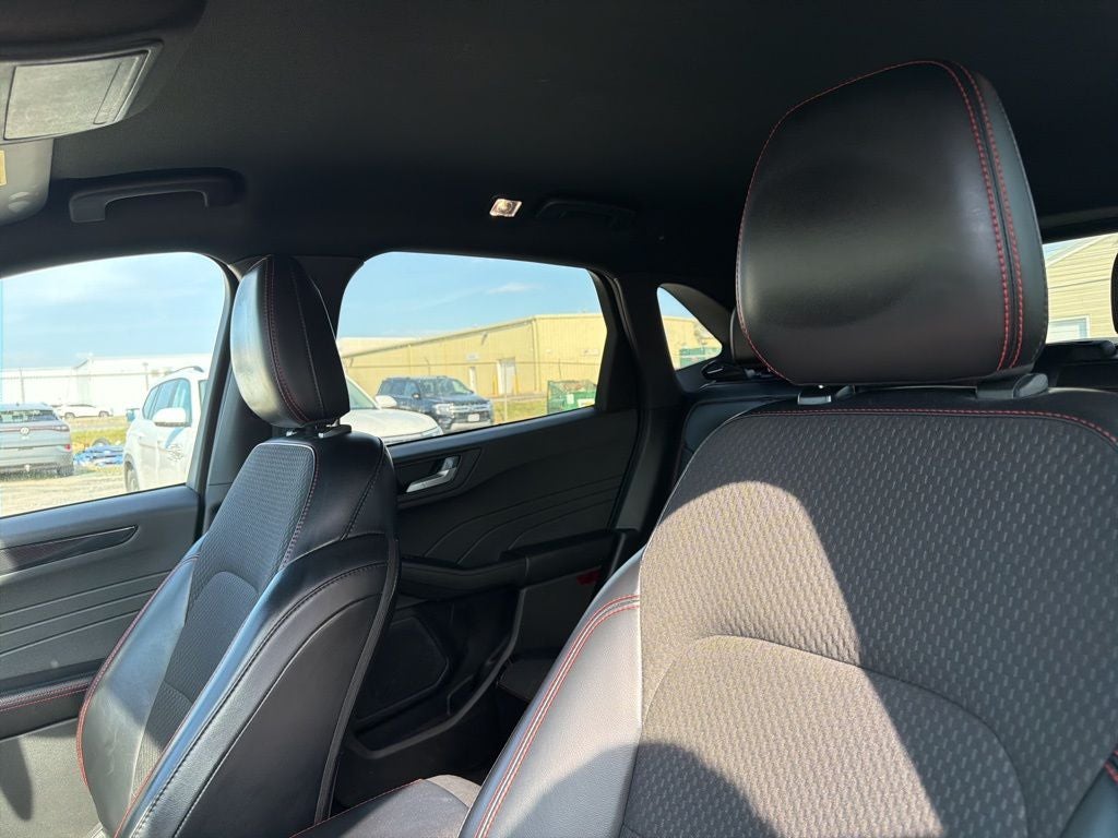 2023 Ford Escape Hybrid ST-Line