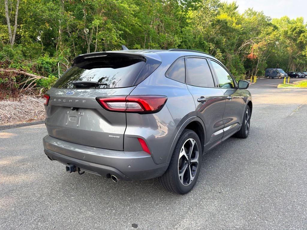 2023 Ford Escape ST-Line Elite
