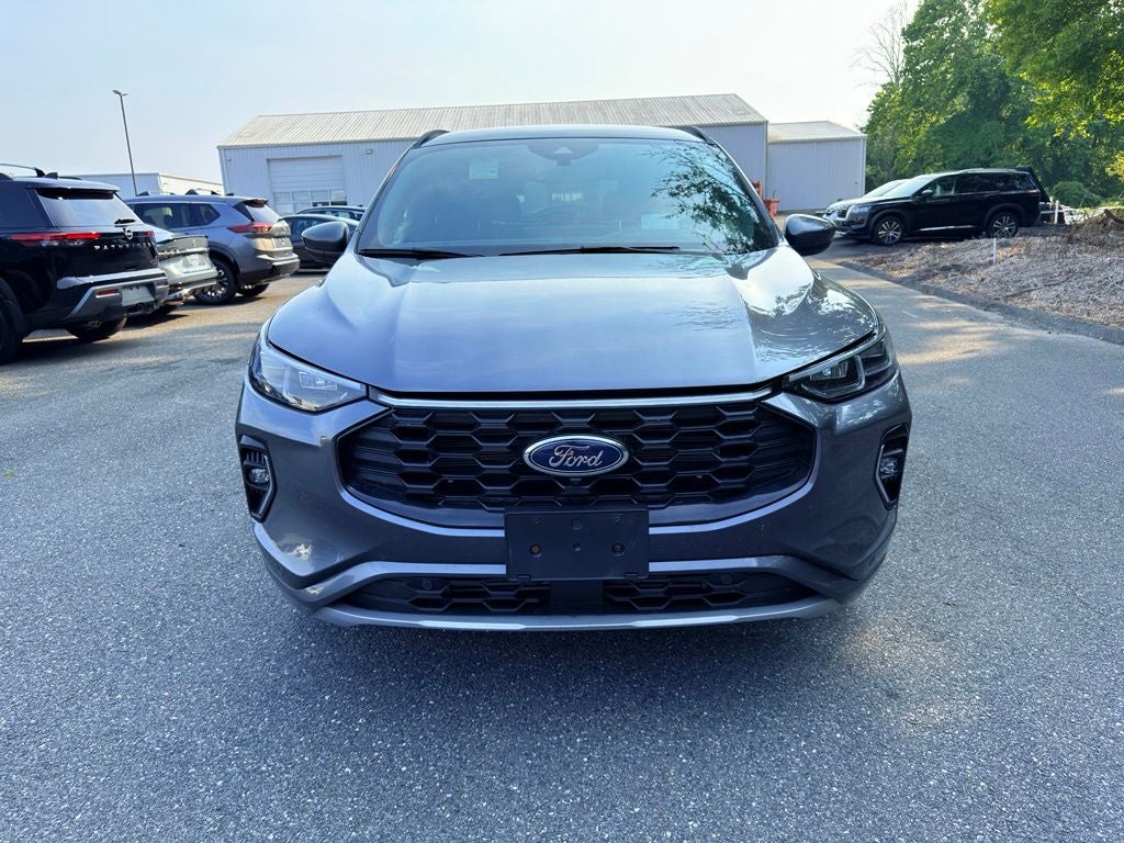 2023 Ford Escape ST-Line Elite