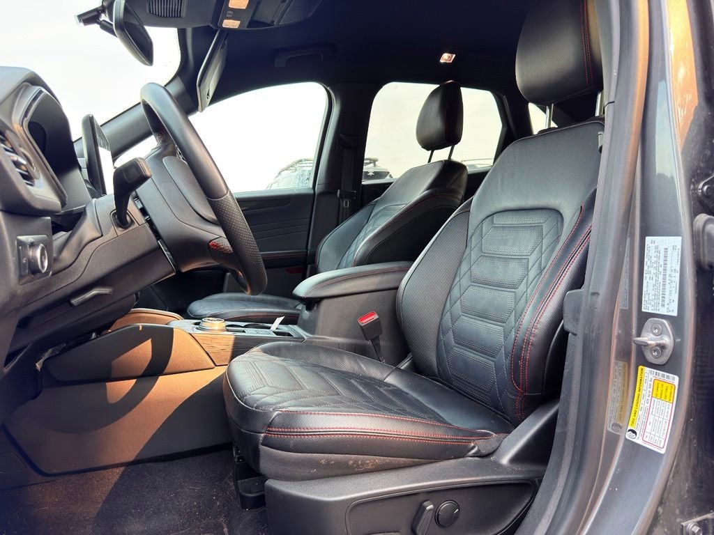 2023 Ford Escape ST-Line Elite