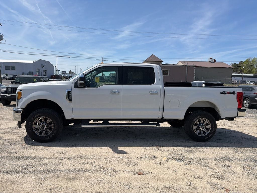 2017 Ford F-250SD XLT