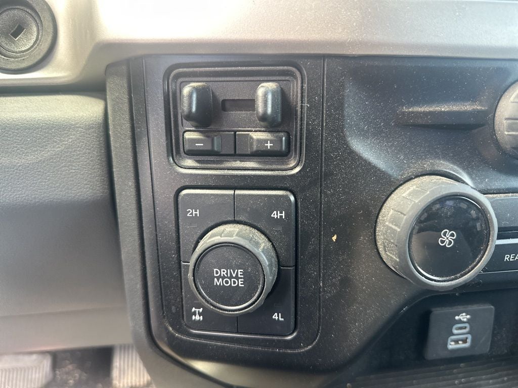 2023 Ford F-350SD XL