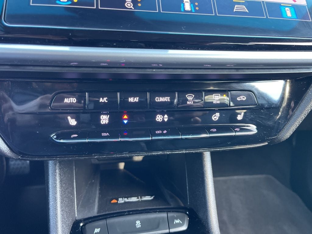 2022 Chevrolet Bolt EV 2LT