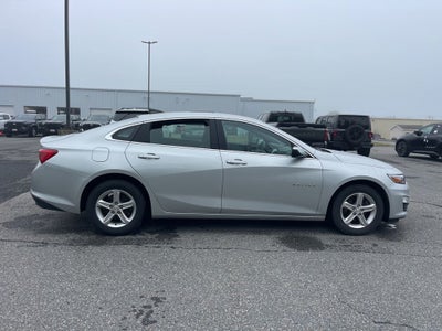 2022 Chevrolet Malibu LS 1FL