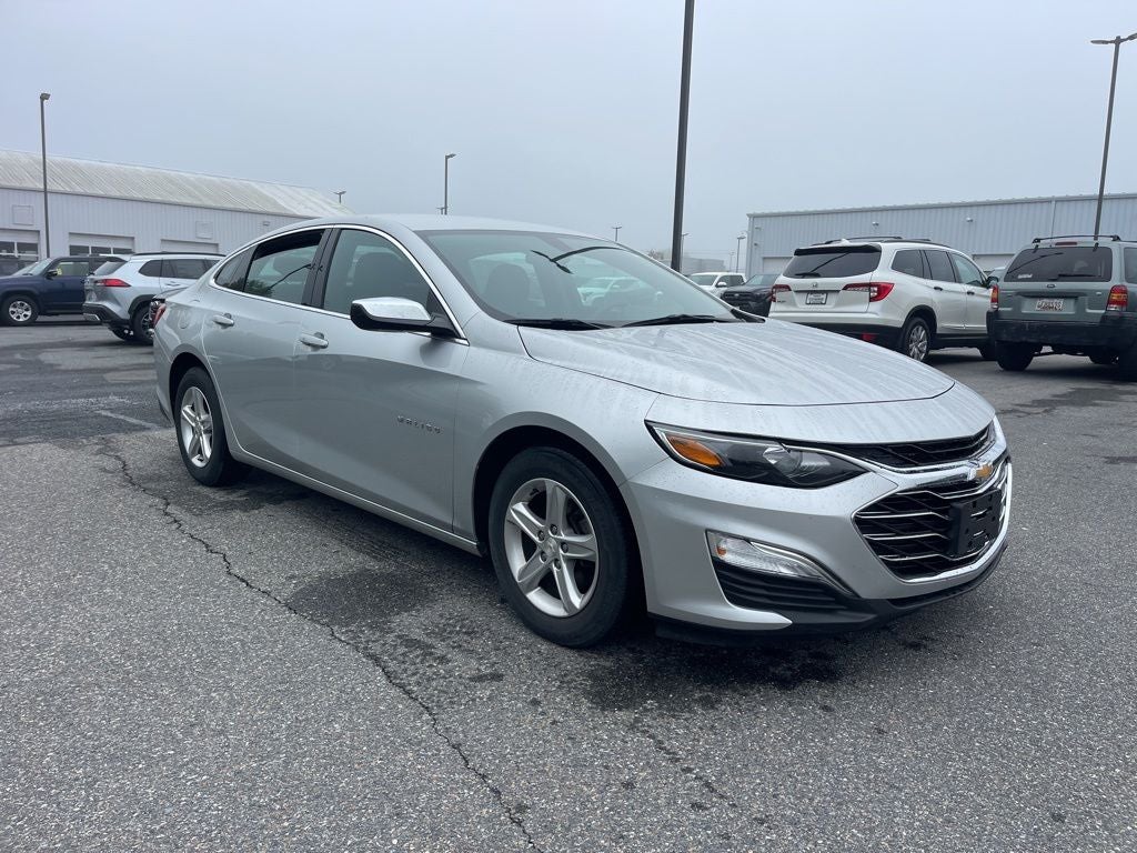 2022 Chevrolet Malibu LS 1FL