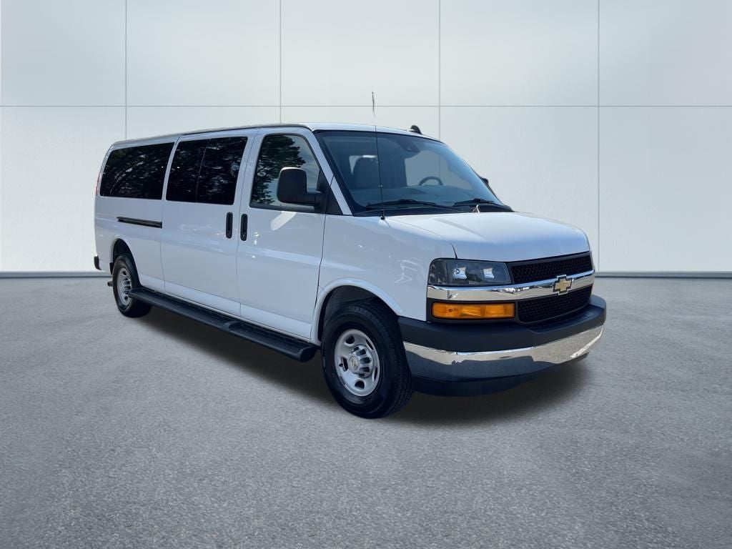 2023 Chevrolet Express 3500 LT Passenger