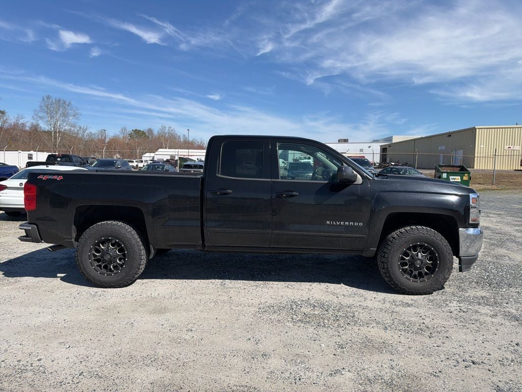 2017 Chevrolet Silverado 1500 LT LT1