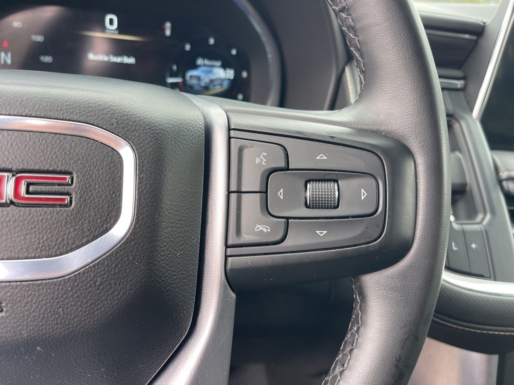 2024 GMC Yukon SLT