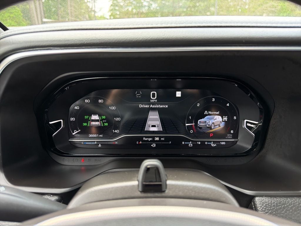 2024 GMC Yukon Denali