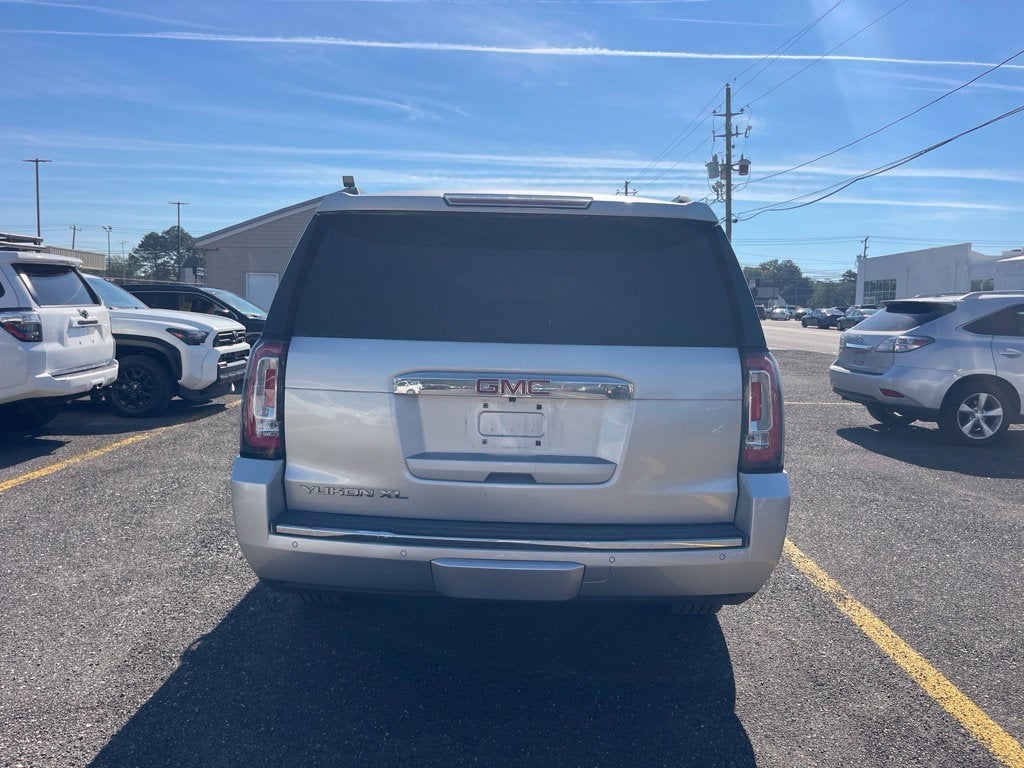 2017 GMC Yukon XL Denali
