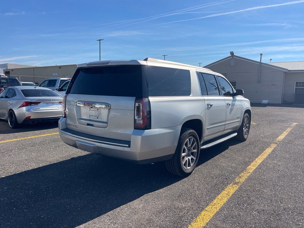 2017 GMC Yukon XL Denali