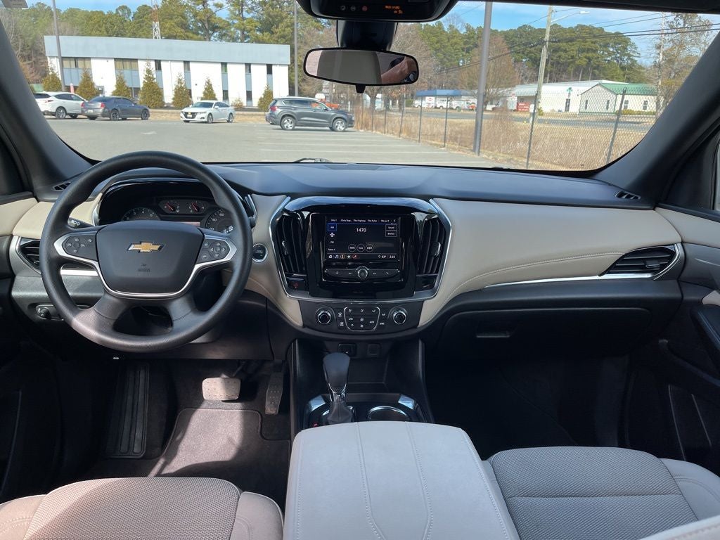 2023 Chevrolet Traverse LS