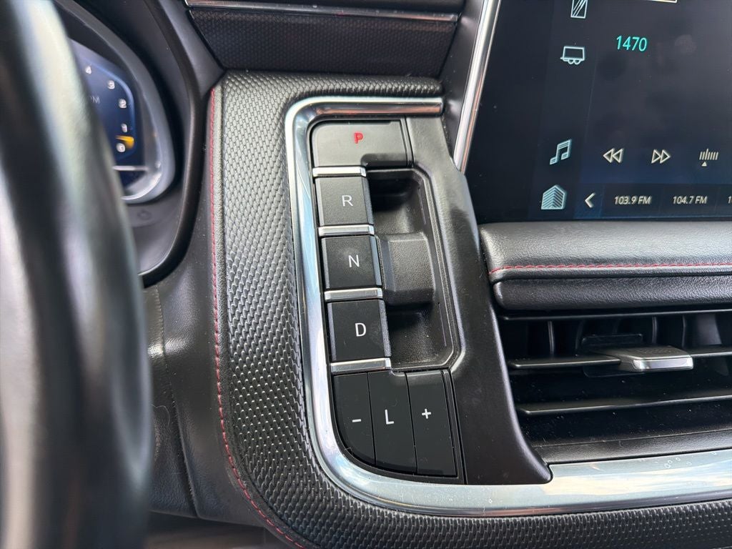 2023 Chevrolet Suburban RST
