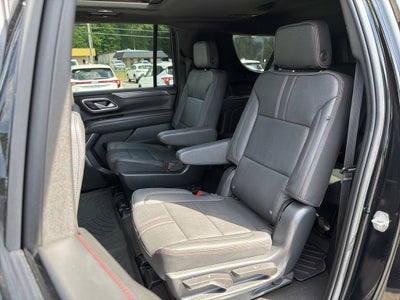 2023 Chevrolet Suburban RST