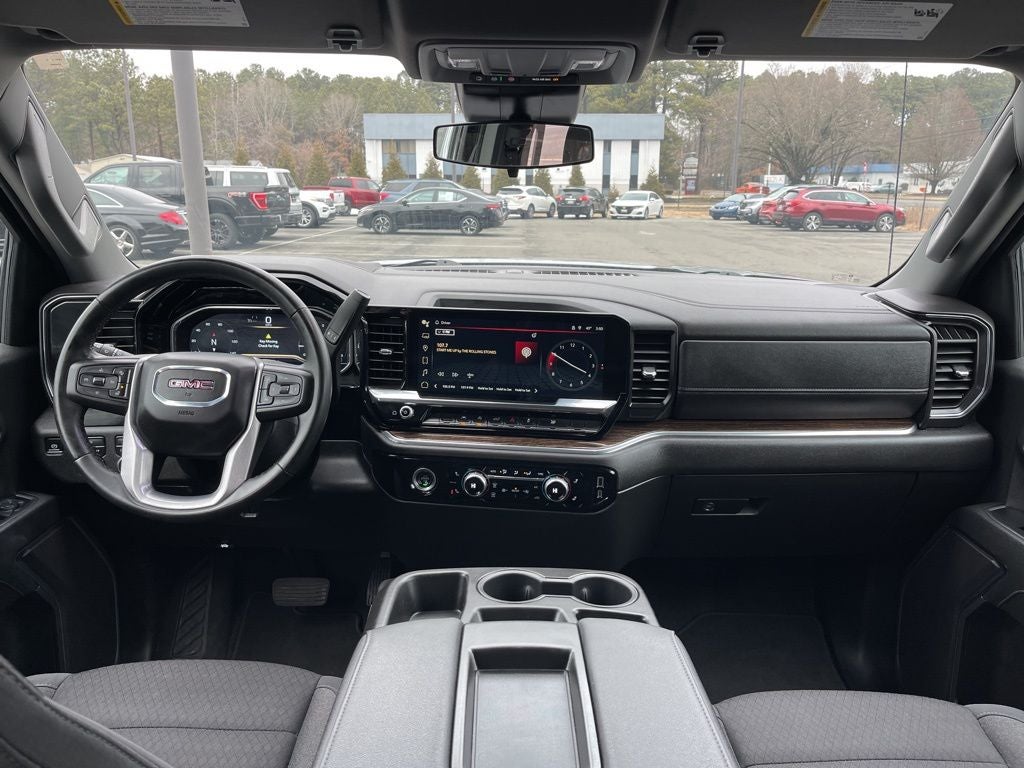 2024 GMC Sierra 1500 SLE