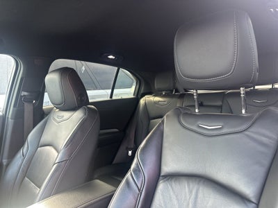 2023 Cadillac XT4 Premium Luxury