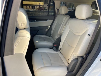 2022 Cadillac XT6 Premium Luxury