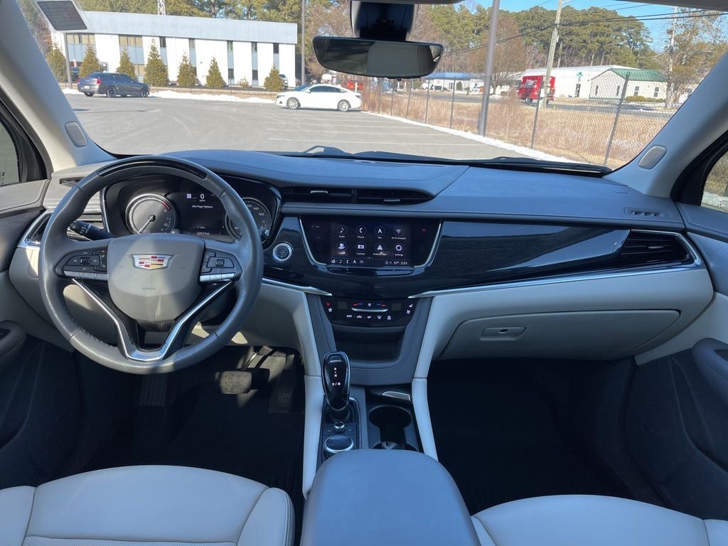 2022 Cadillac XT6 Premium Luxury