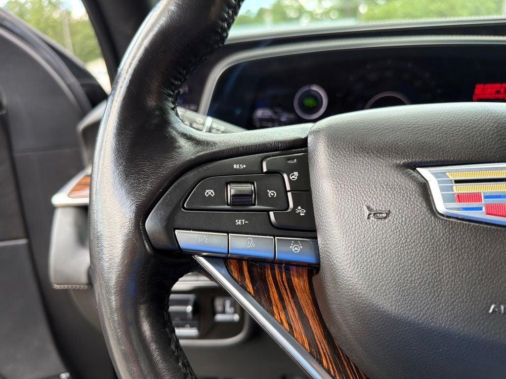 2022 Cadillac Escalade Premium Luxury