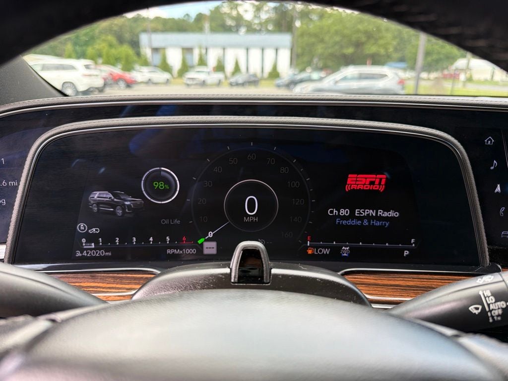 2022 Cadillac Escalade Premium Luxury