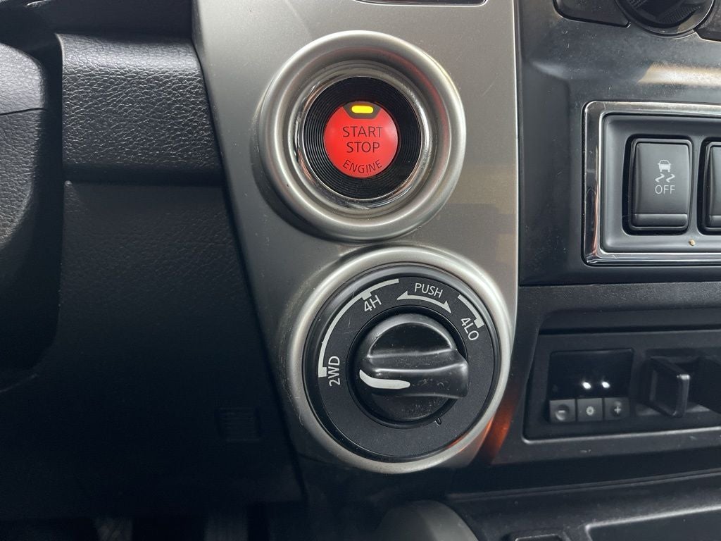 2020 Nissan Titan SV