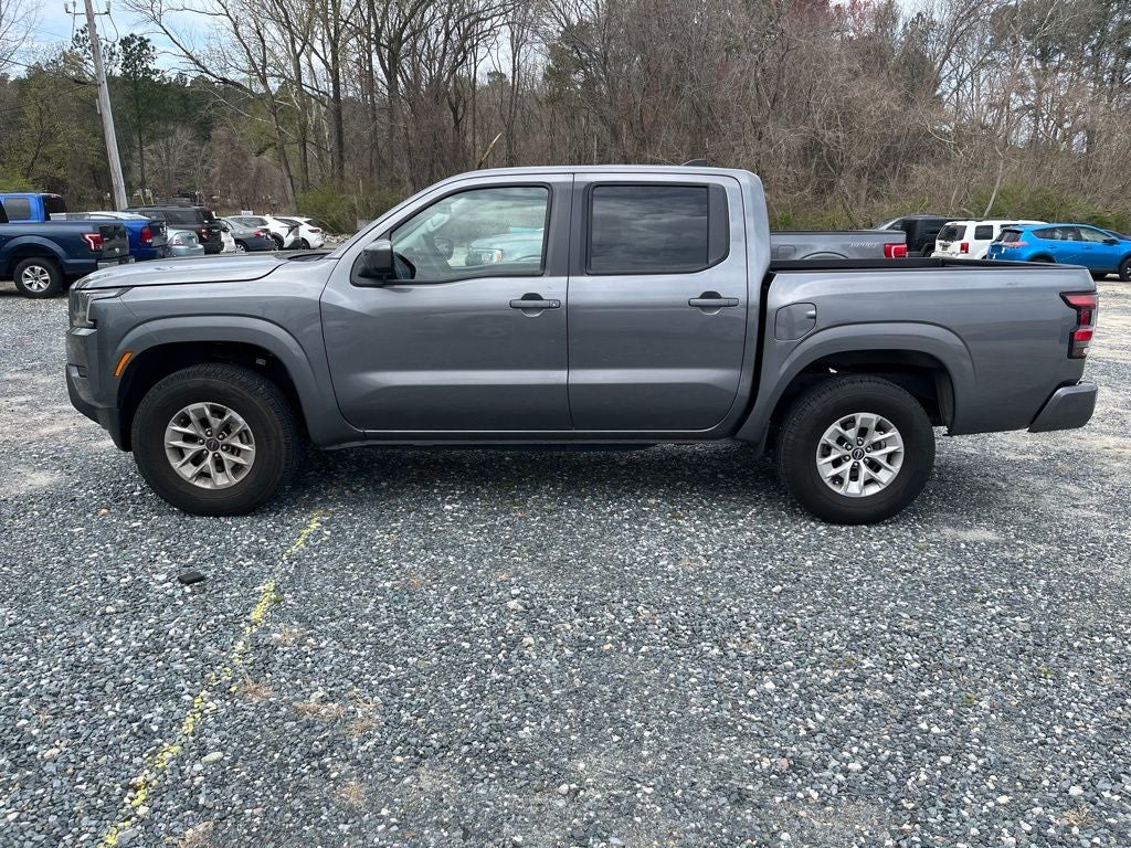 2024 Nissan Frontier SV