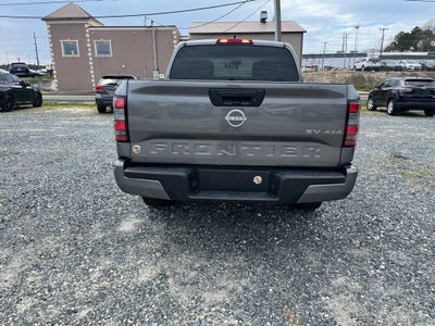 2024 Nissan Frontier SV