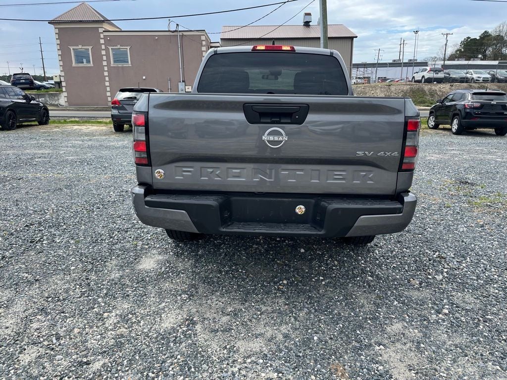 2024 Nissan Frontier SV