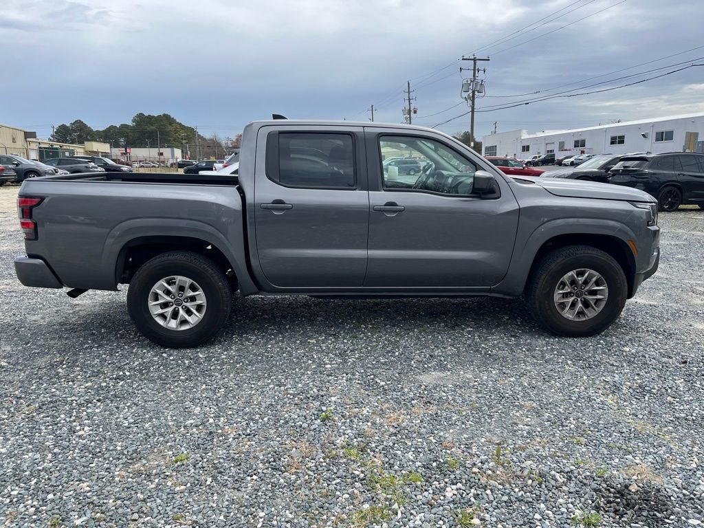 2024 Nissan Frontier SV