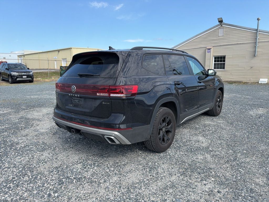 2025 Volkswagen Atlas 2.0T Peak Edition