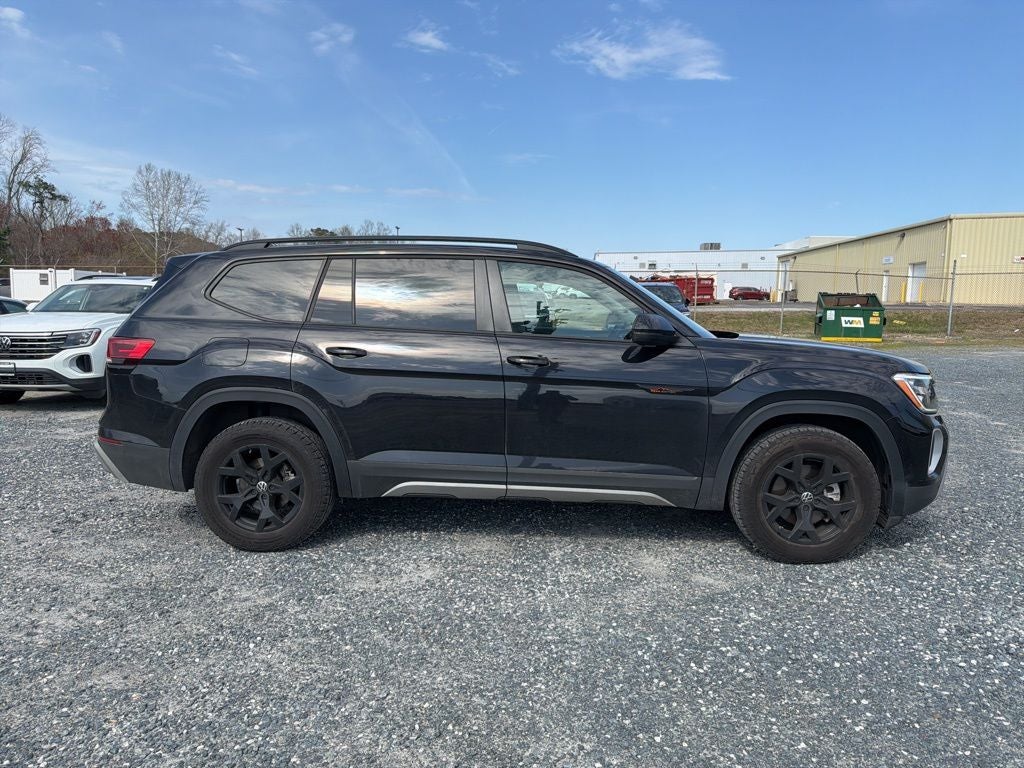 2025 Volkswagen Atlas 2.0T Peak Edition