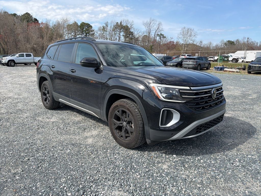 2025 Volkswagen Atlas 2.0T Peak Edition