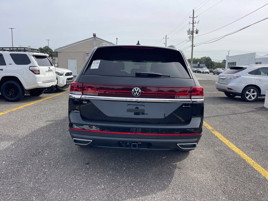 2025 Volkswagen Atlas 2.0T SE w/Technology