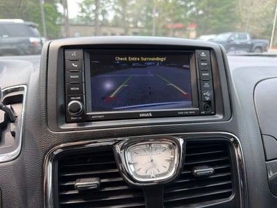 2013 Chrysler Town & Country Touring