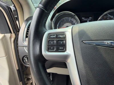 2013 Chrysler Town & Country Touring