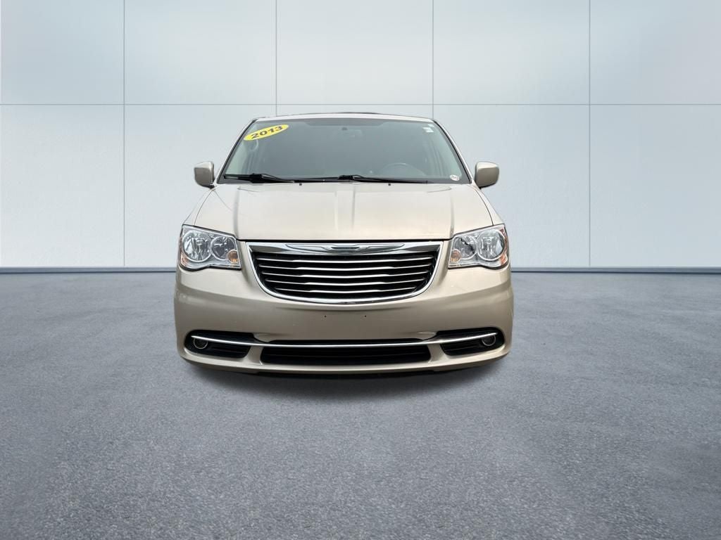 2013 Chrysler Town & Country Touring